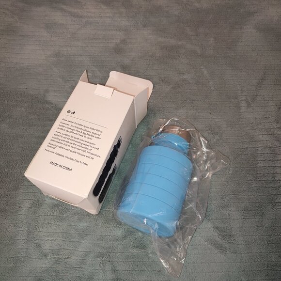 NEW Teal Blue Foldable Water Bottle Sport Silicone Portable Extensible Hiking - Picture 3 of 12